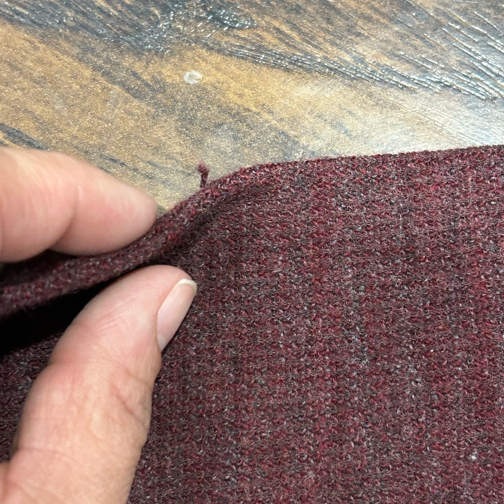 Banana Republic Men's Burgundy Sweater Medium NWT - Picture 7 of 8